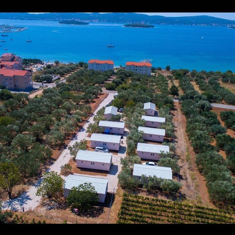 Luxury Mobile Homes Liza بيوغْغاد نا موغو المظهر الخارجي الصورة