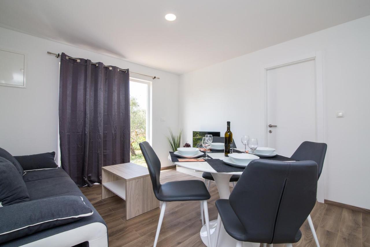 Luxury Mobile Homes Liza بيوغْغاد نا موغو المظهر الخارجي الصورة